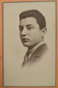 Israel Aharon Arye Cheichel